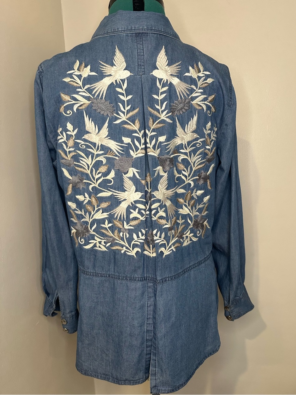INC International Concepts Denim Button Up Shirt White & Gray Embroidered Birds